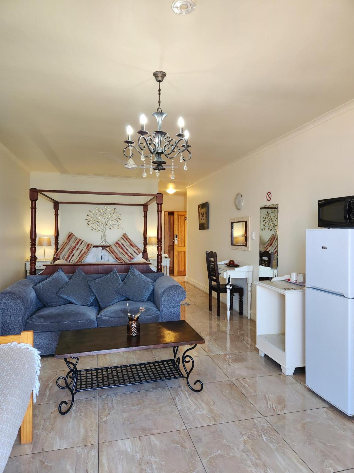 305 Guest House Amanzimtoti Bagian luar foto